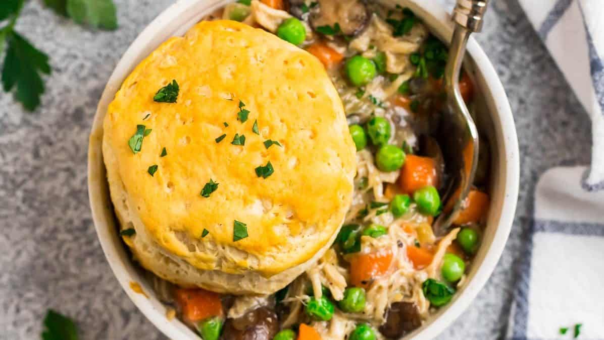 Crock Pot Chicken Pot Pie Soup: All the Classic Flavor, No Crust